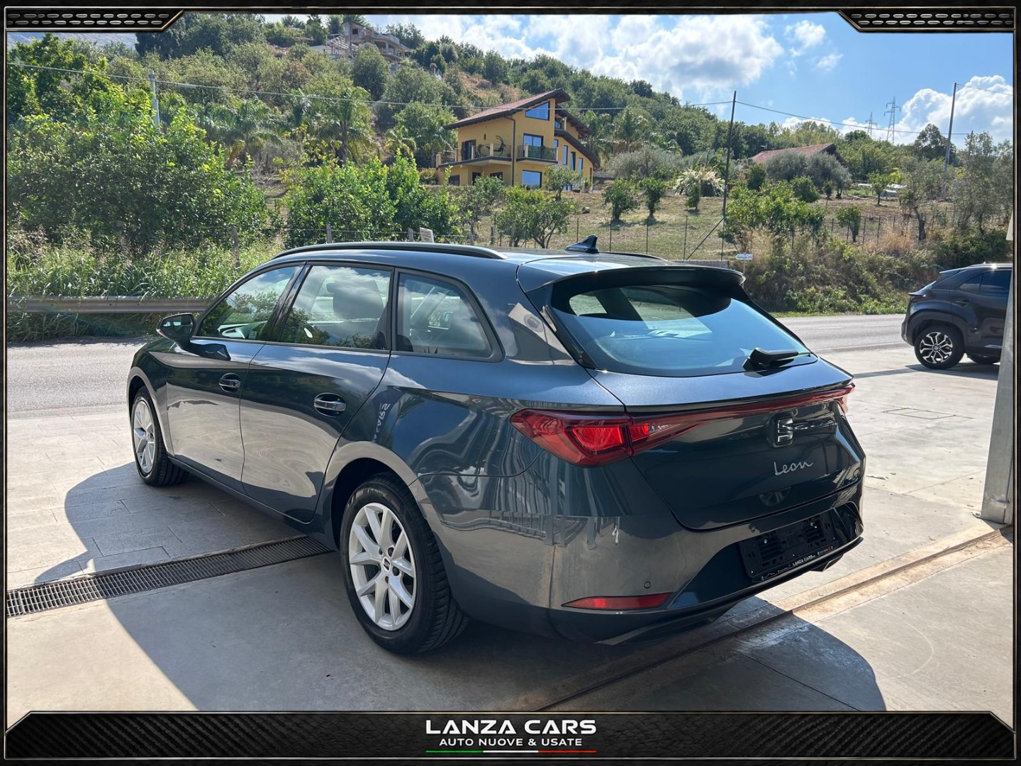 Leon ST 2.0 TDI 150CV DSG Business - immagine 4