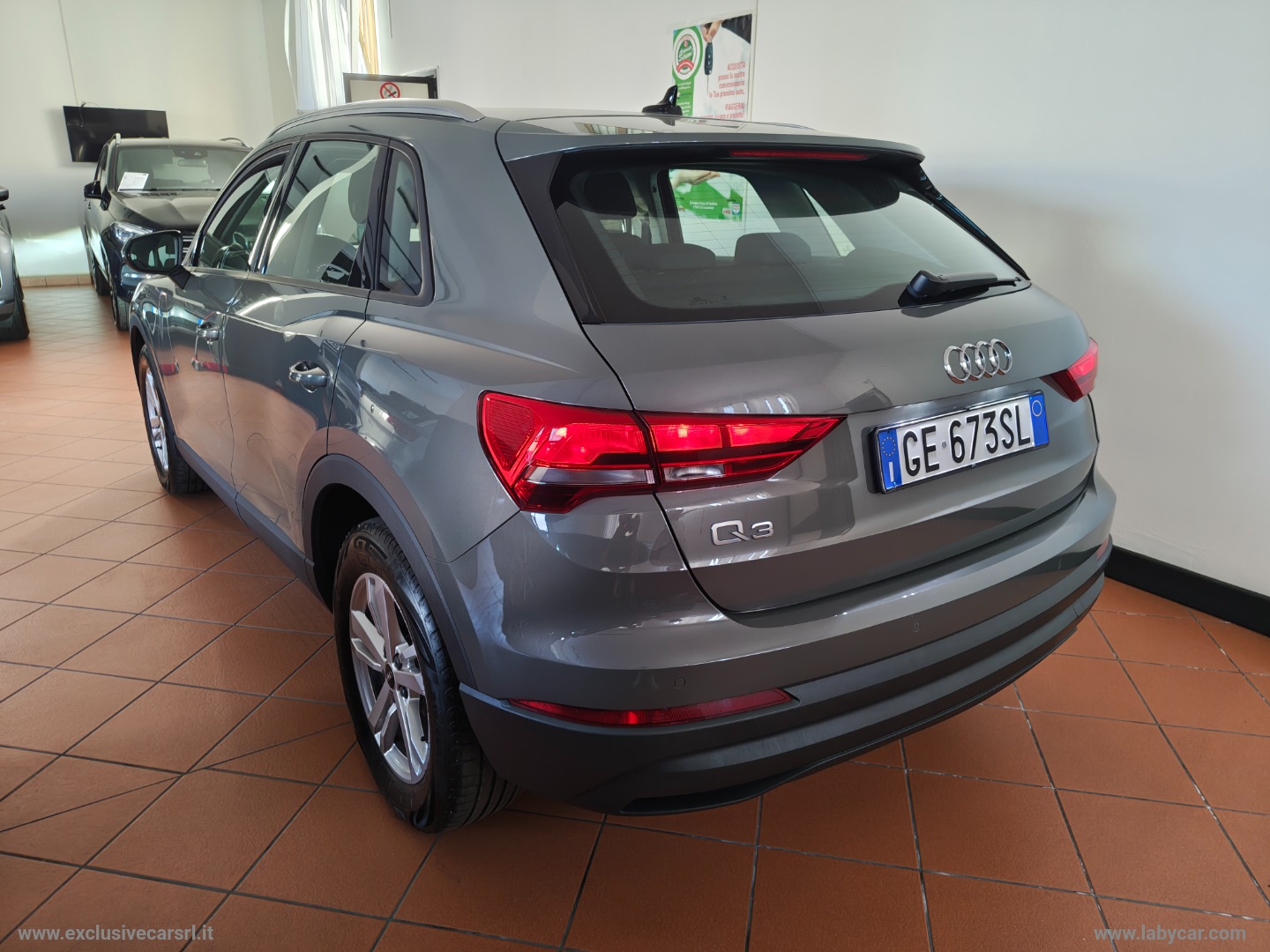 Q3 35 TDI S tronic Business - immagine 4