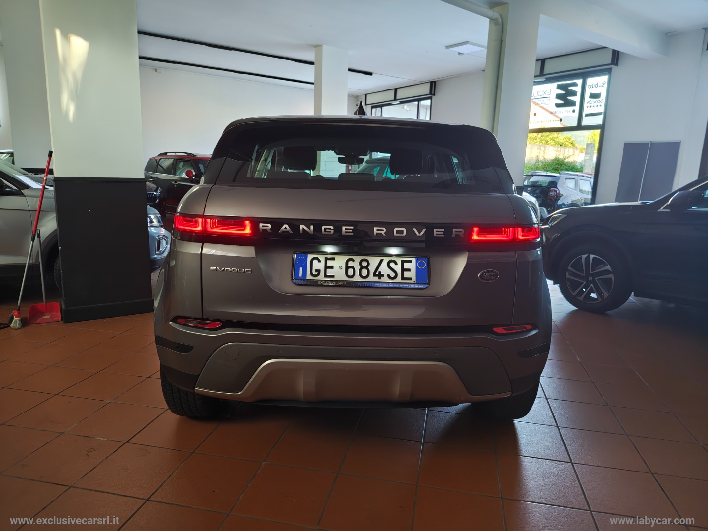 RR Evoque 2.0D I4 163 CV AWD Auto S - immagine 4