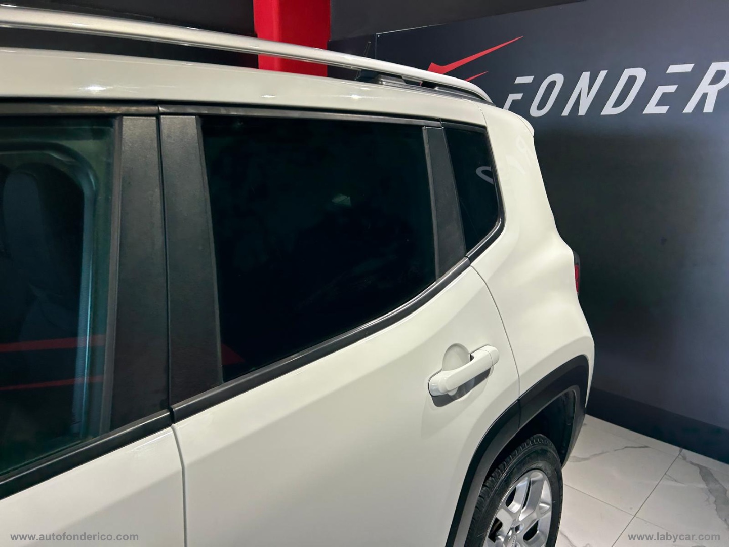 Renegade 2.0 Mjt 140 CV 4WD Limited - immagine 4