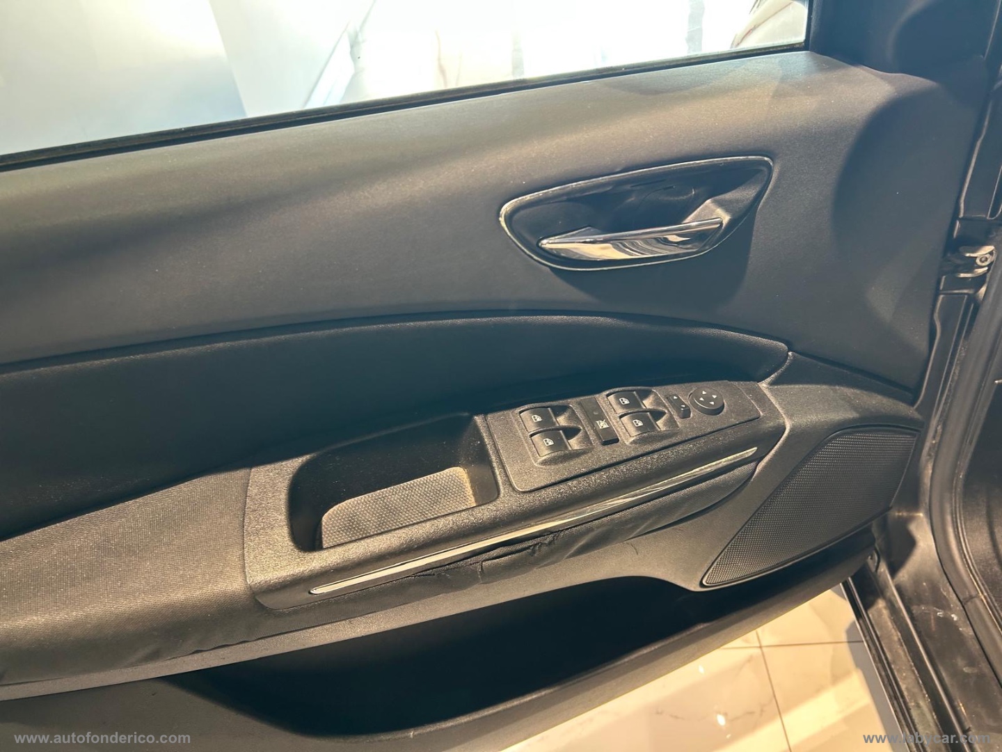 Bravo 1.9 MJT 150 CV Dynamic - immagine 4