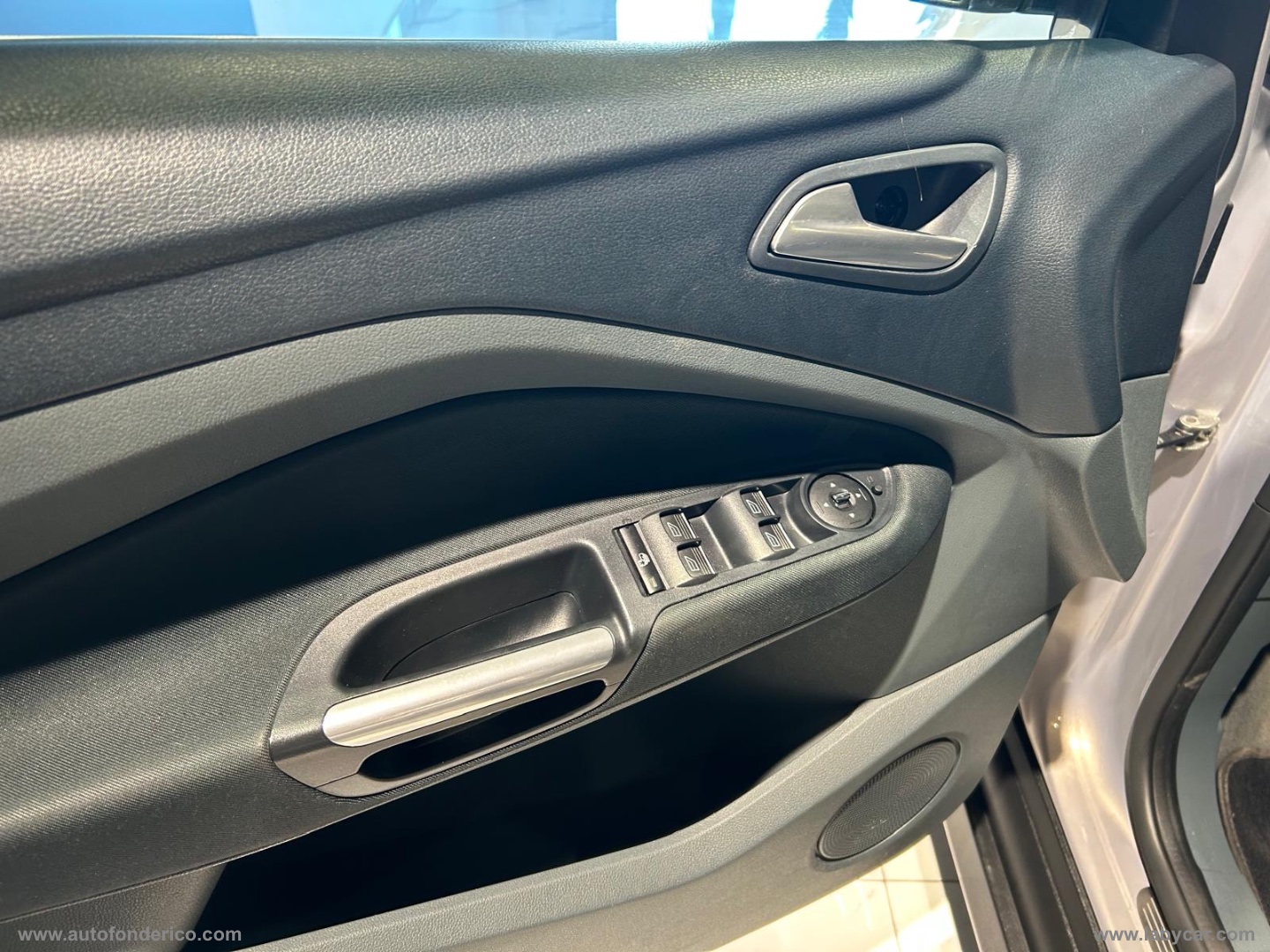 C-Max 1.6 TDCi 115 CV Titanium - immagine 4