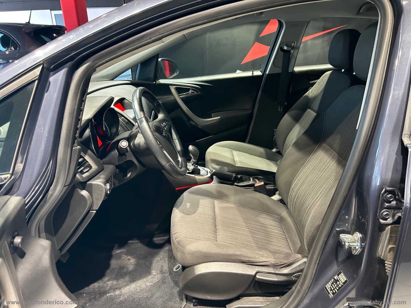 Astra 1.4 100 CV 5p. Cosmo - immagine 4