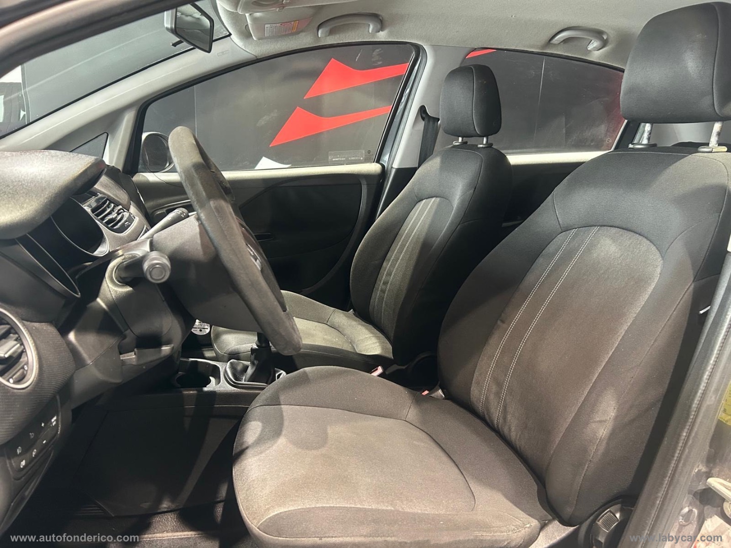 Punto 1.3 MJT II S&S 85 CV 5p.ECO Street - immagine 4
