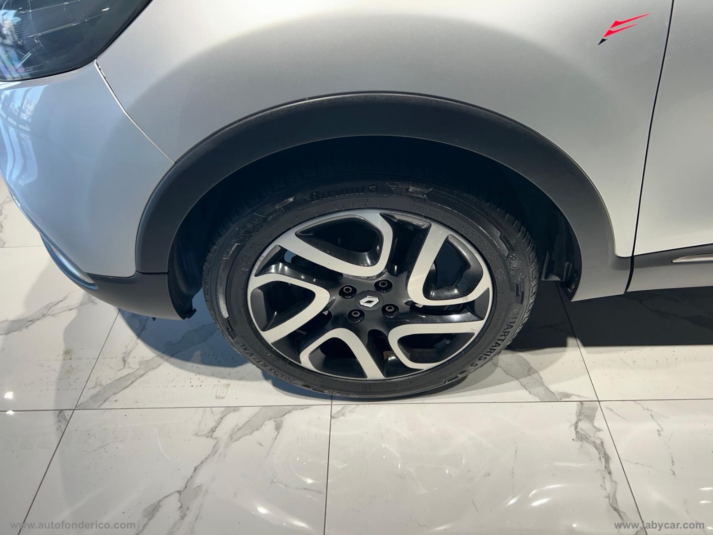 Captur 1.5 dCi 8V 90 CV S&S Ener. R-Link - immagine 4