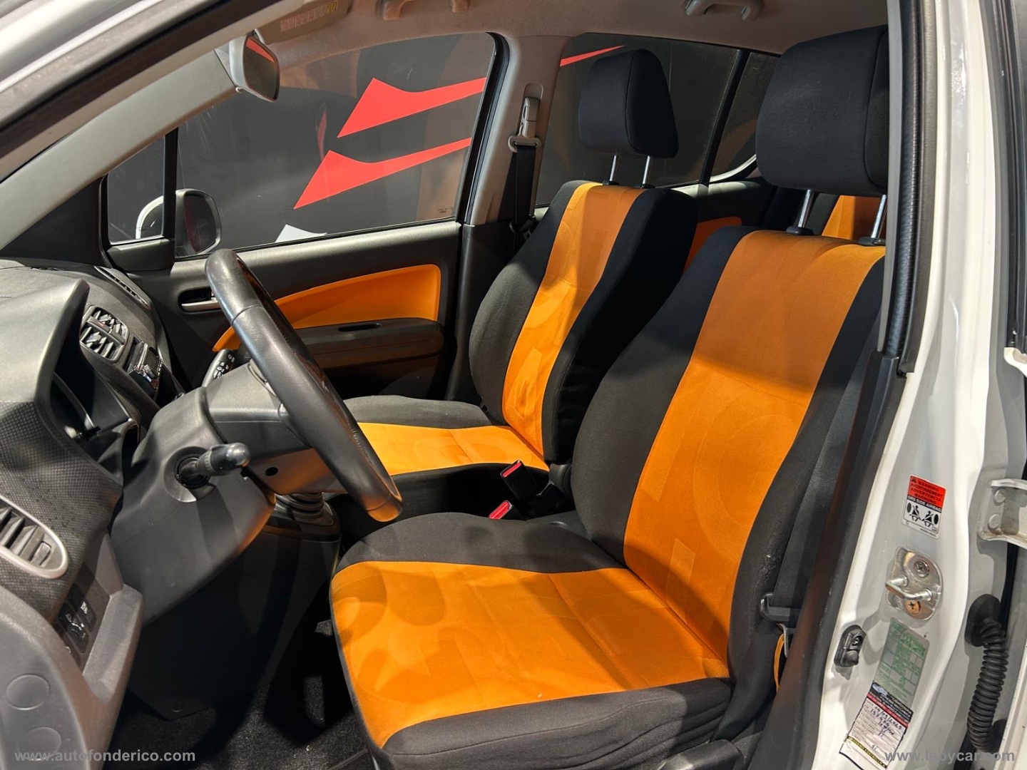Agila 1.2 86 CV Enjoy - immagine 4