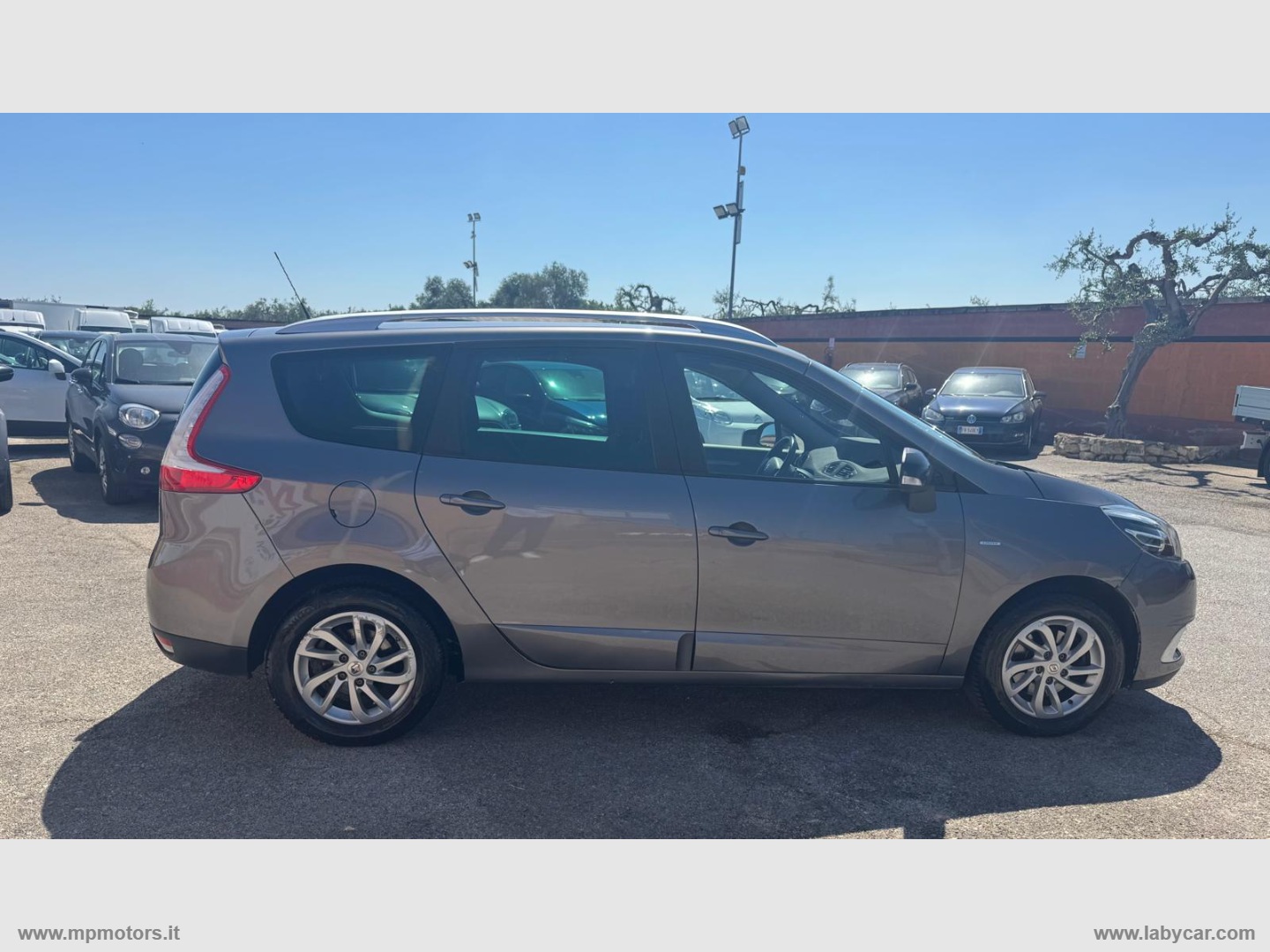 SCENIC LIMITED 7 POSTI 1.5 dCi 110CV - immagine 4