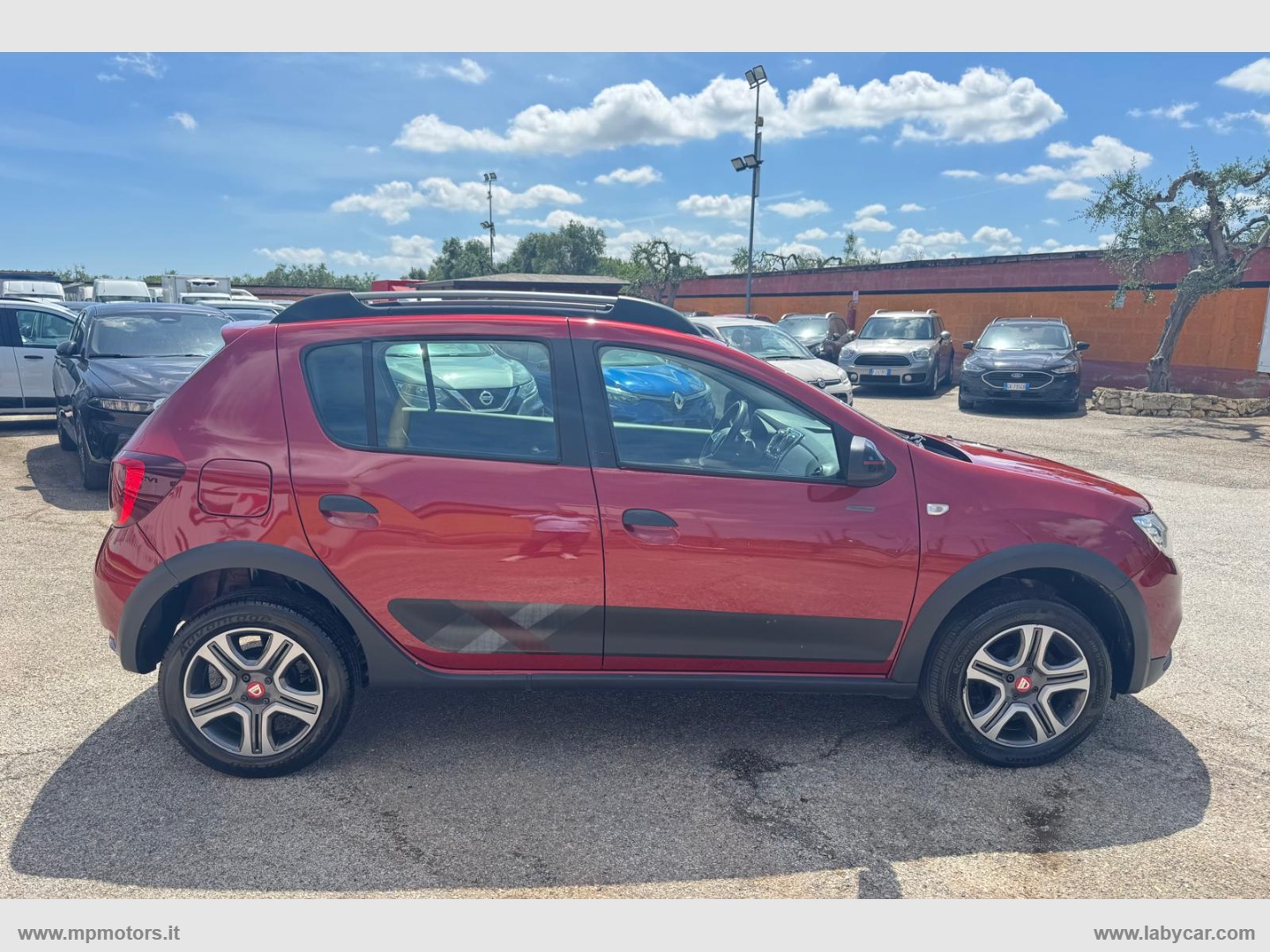 SANDERO STEPWAY TECHROAD 0.9 TCe GPL 90CV - immagine 4