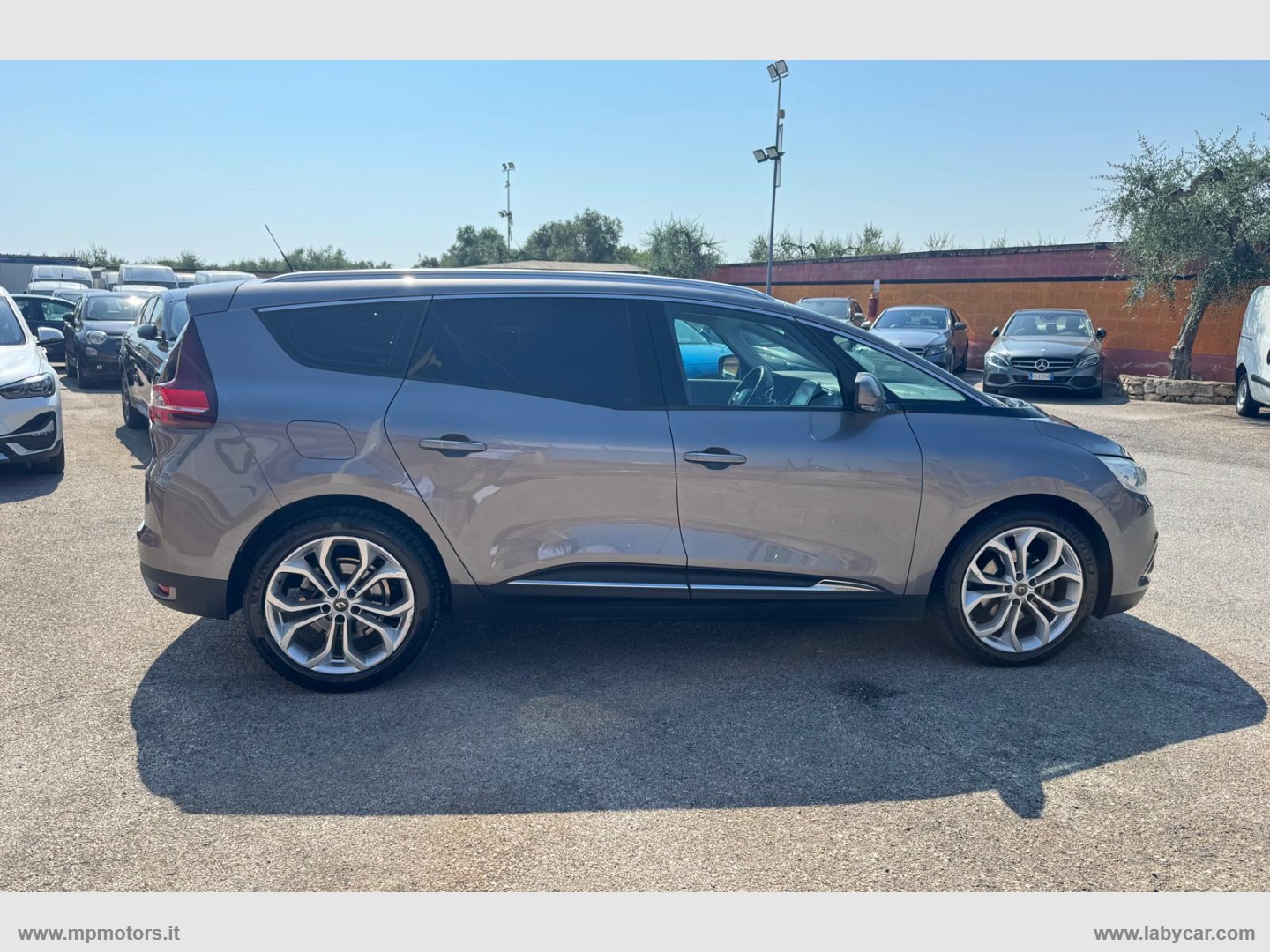 GRAND SCENIC 7 POSTI BUSINESS 1.6 DCI 130CV - immagine 4