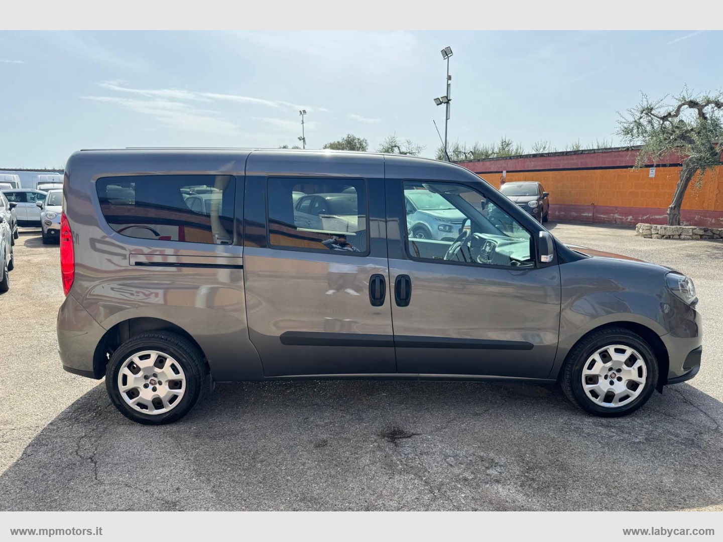 DOBLO MAXI BUSINESS N1 1.6 MJ 105CV AUTOCARRO - immagine 4