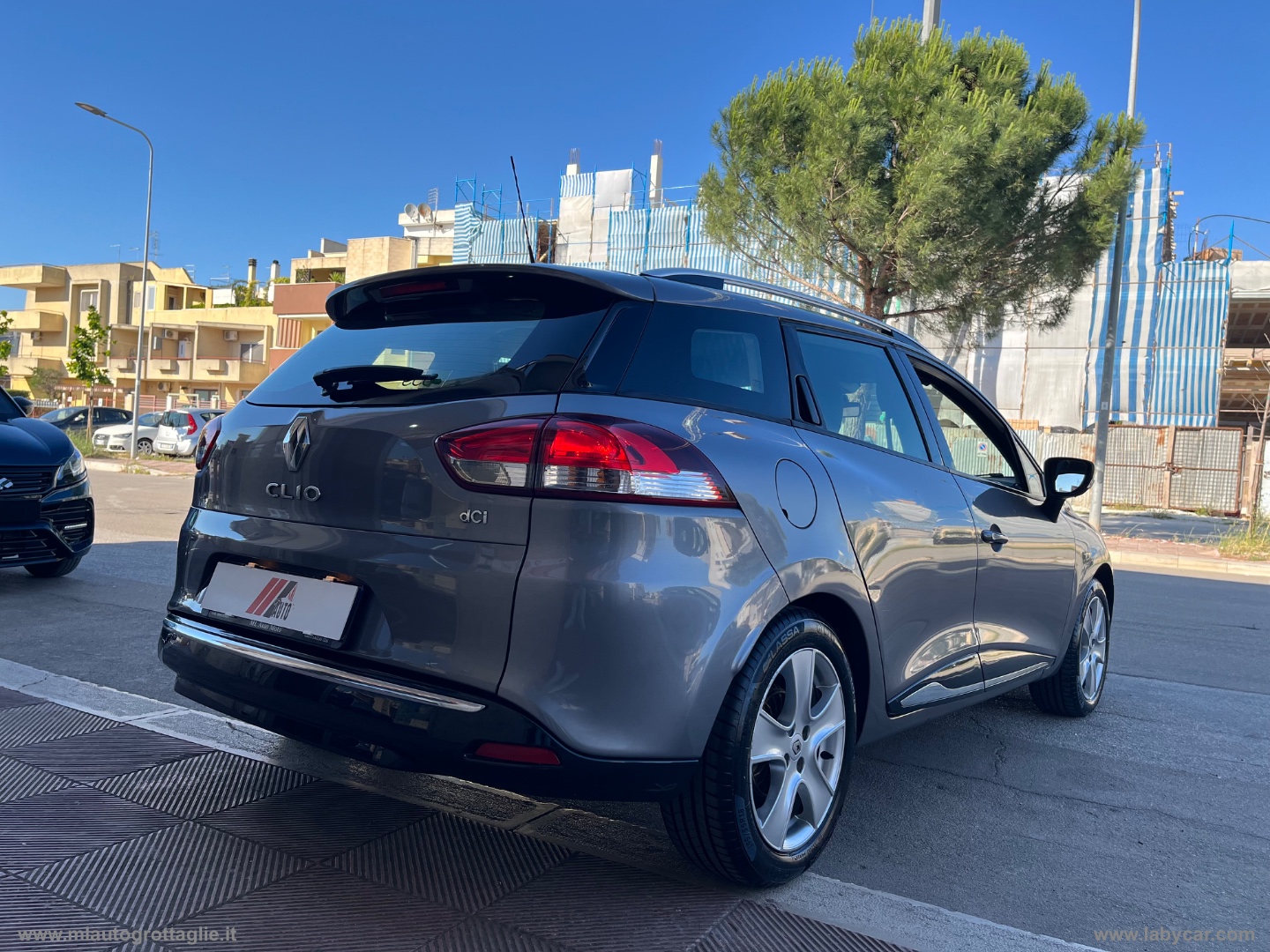 Clio Sporter dCi 8V 75 CV S&S Energy Zen - immagine 4