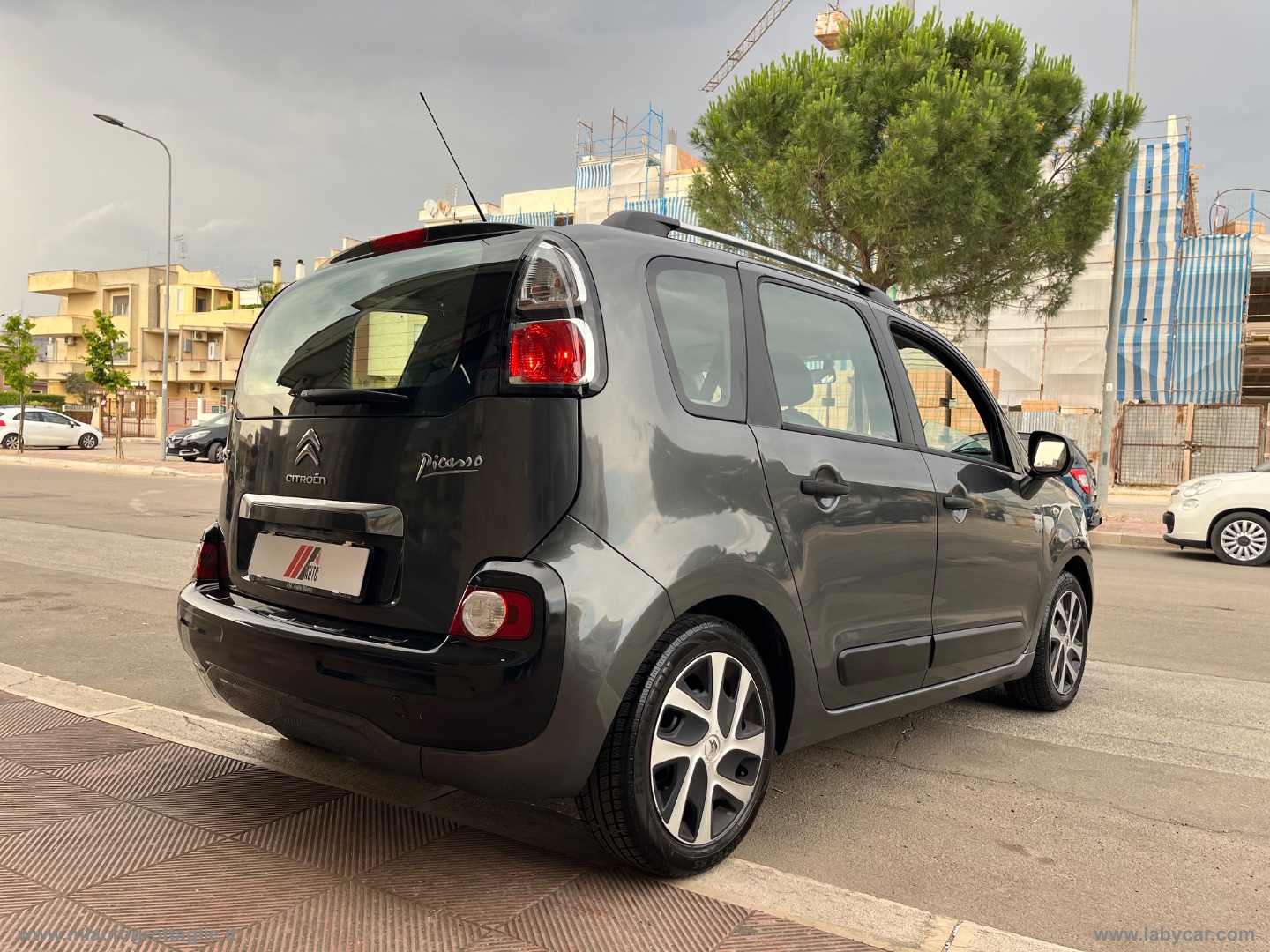 C3 Picasso 1.6 HDi 90 Exclusive - immagine 4