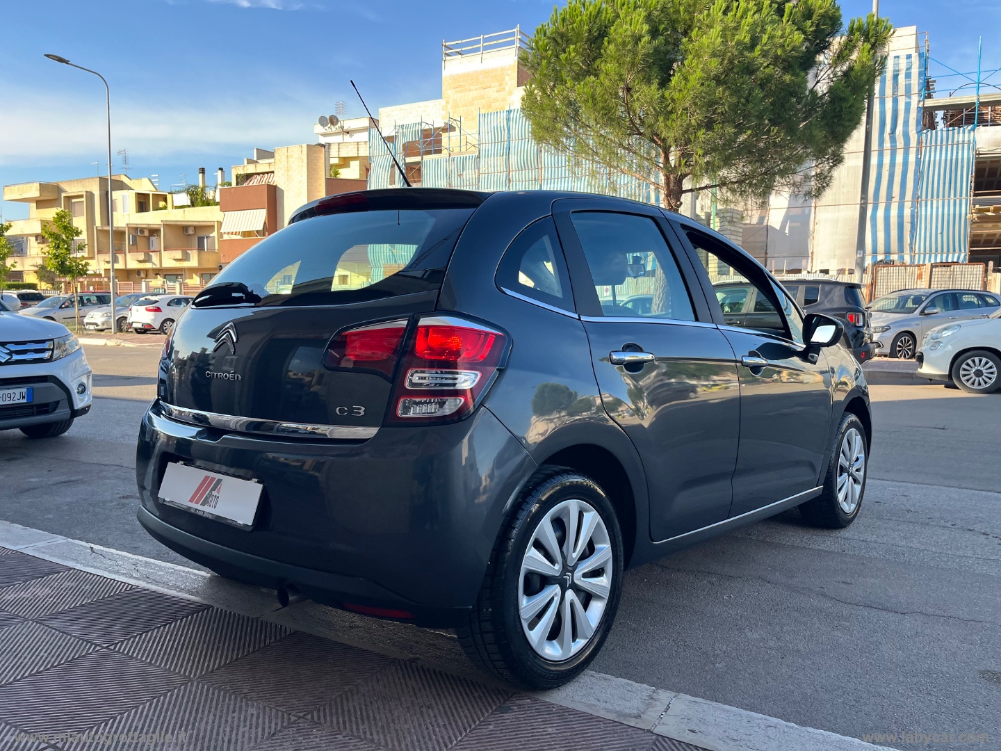 C3 BlueHDi 75 Exclusive - immagine 4