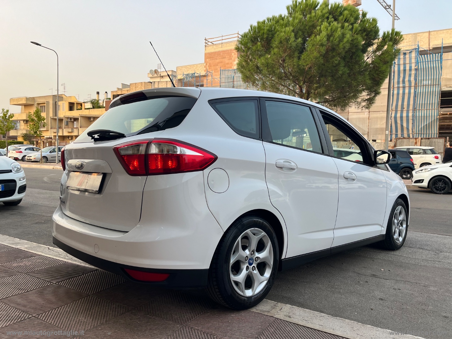 C-Max 1.6 TDCi 115 CV Titanium - immagine 4