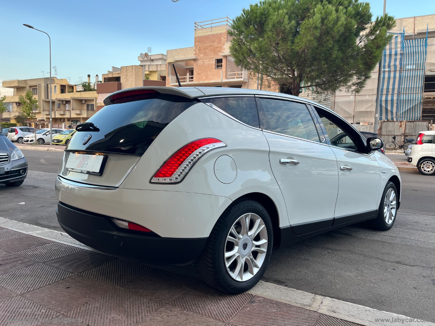 Delta 1.6 MJT Gold - immagine 4
