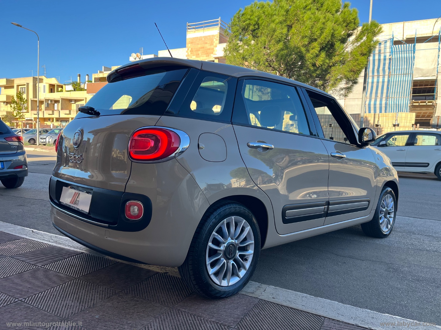 500L 1.3 MJT 85 CV Lounge TETTO - immagine 4