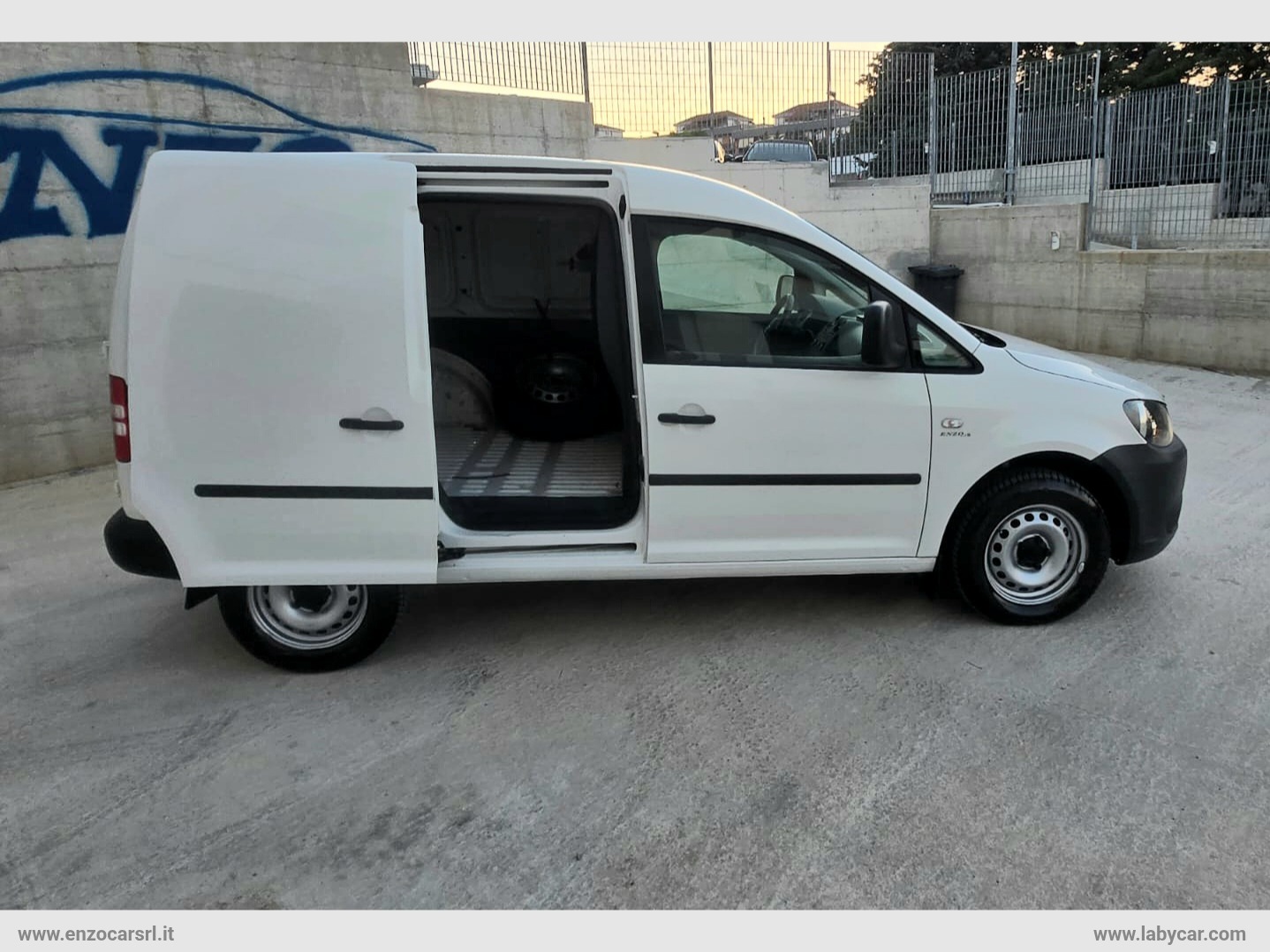 Caddy 2.0 TDI 110 CV 4Motion PL 4p. Van 4X4 - immagine 4
