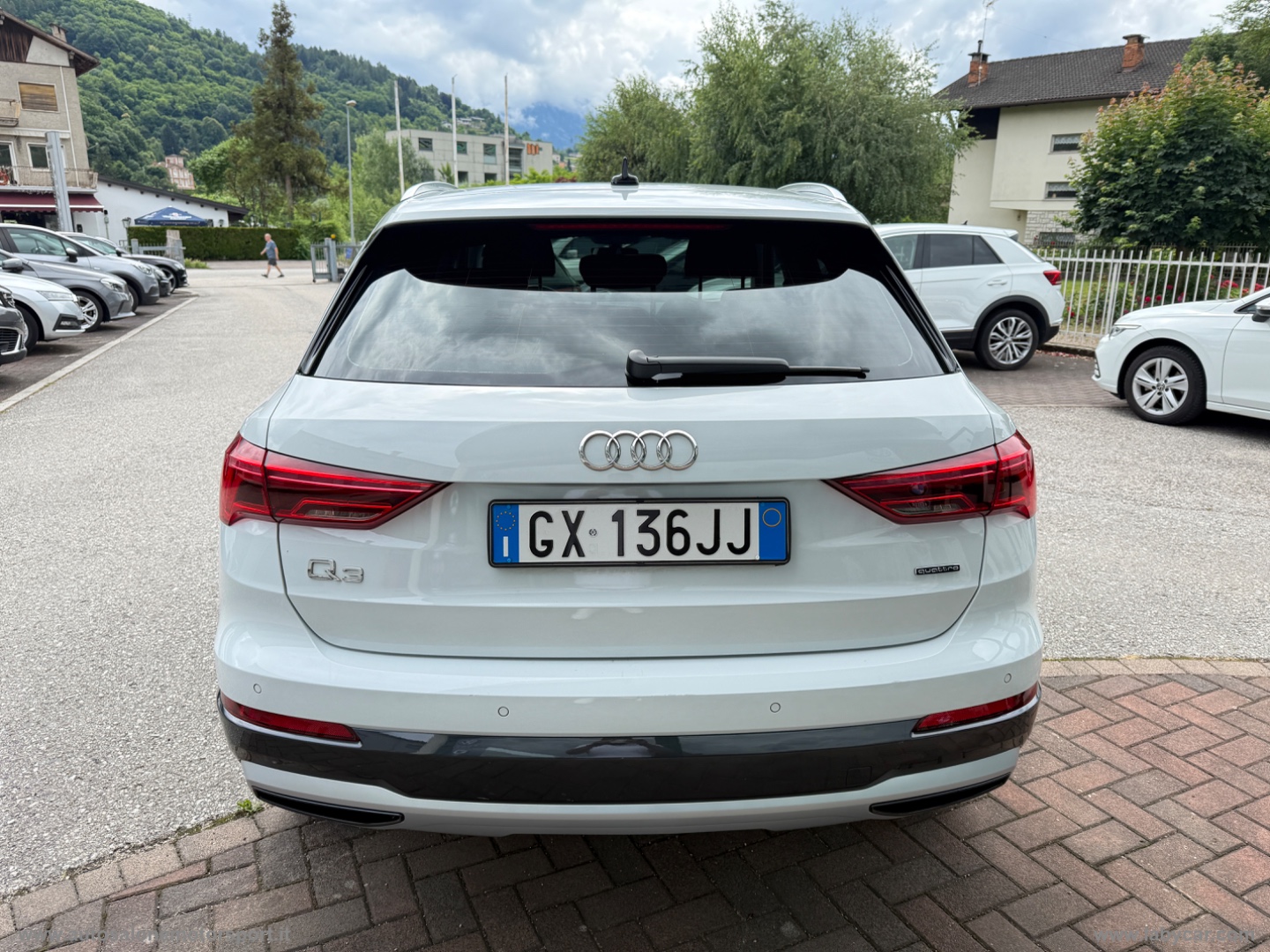 Q3 SPB 40 TDI quattro S tr. Ident. Black - immagine 4