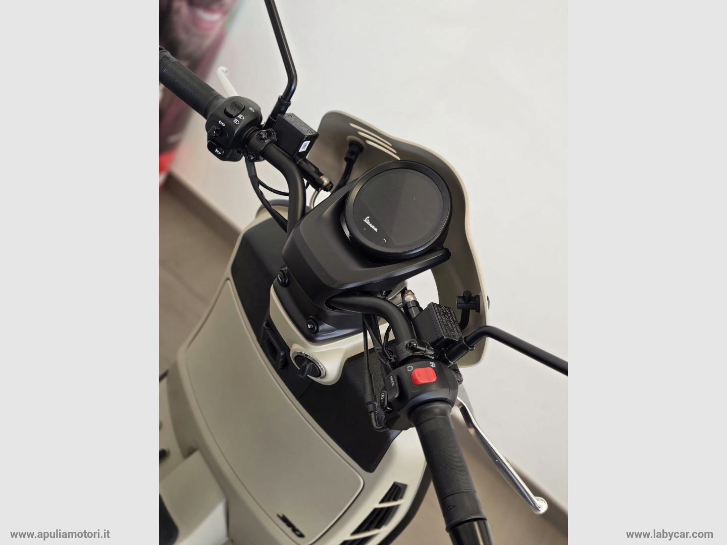 VESPA GTV 310CC - immagine 4