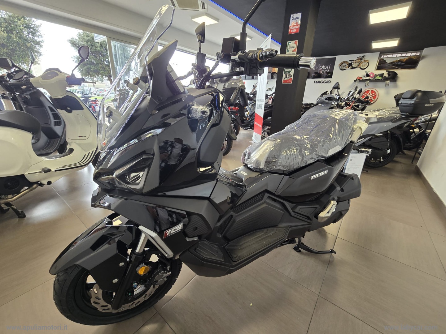 ADX 125 - immagine 4