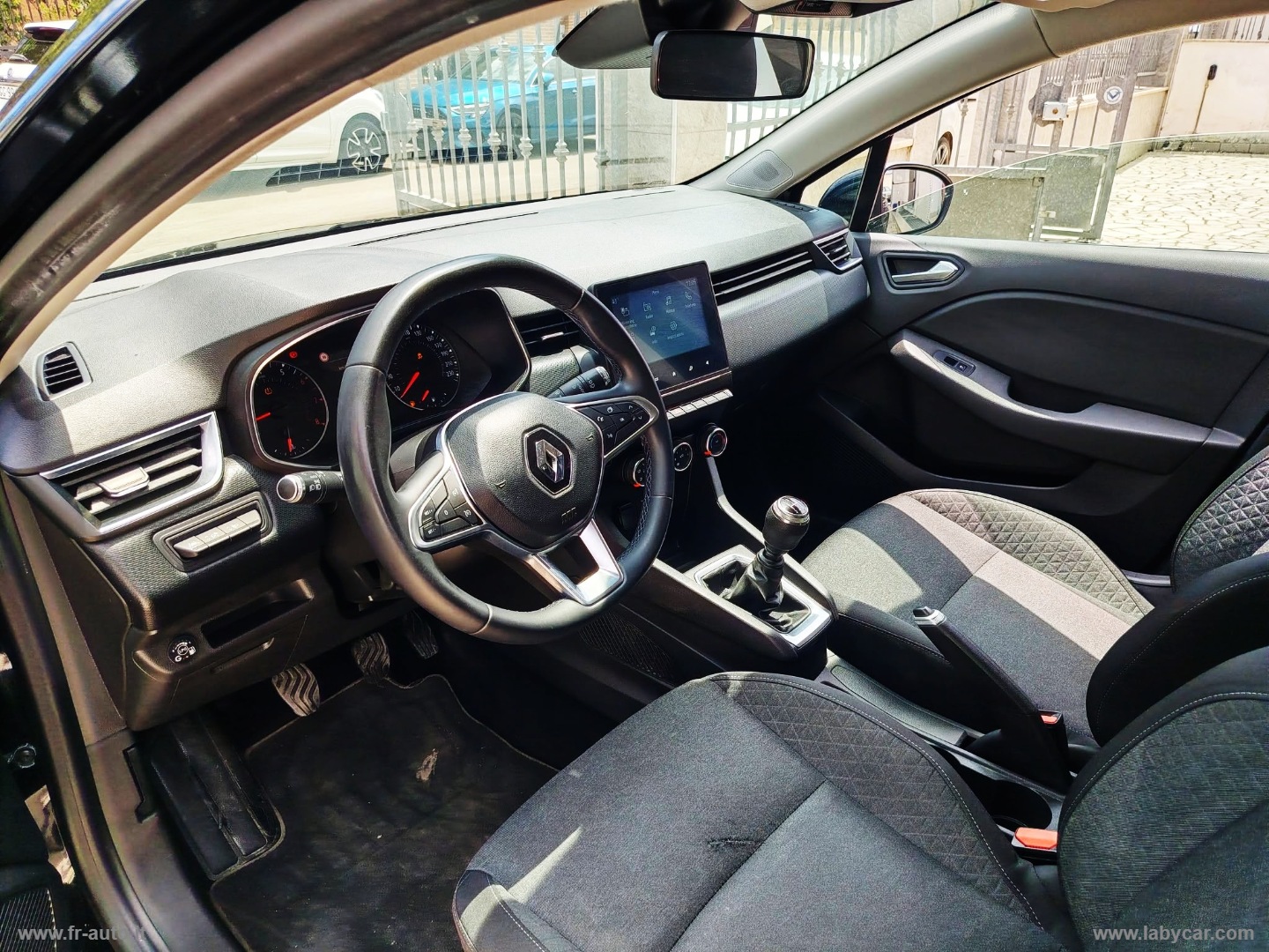 Clio TCe 12V 100 CV GPL 5p. Life - immagine 4