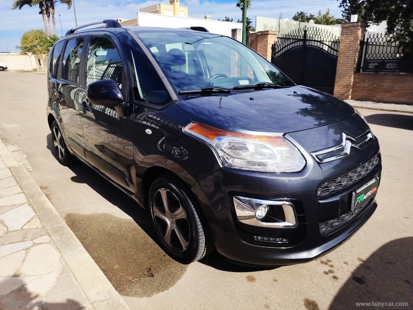 C3 Picasso BlueHDi 100 Exclusive - immagine 4