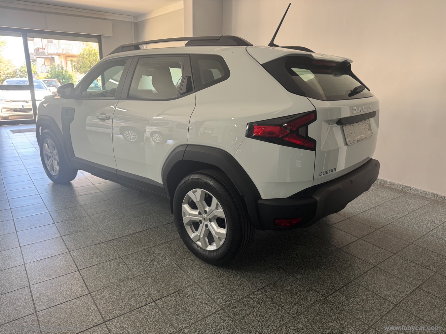 Duster Eco-G 120 CV auto Expression - immagine 4
