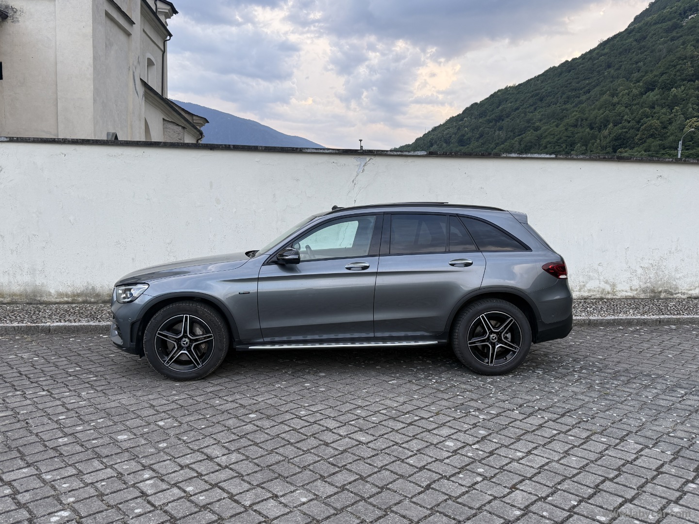 GLC 300 de Plug-in PREMIUM PLUS TETTO 360 CAMERA AIRMATIC - immagine 4