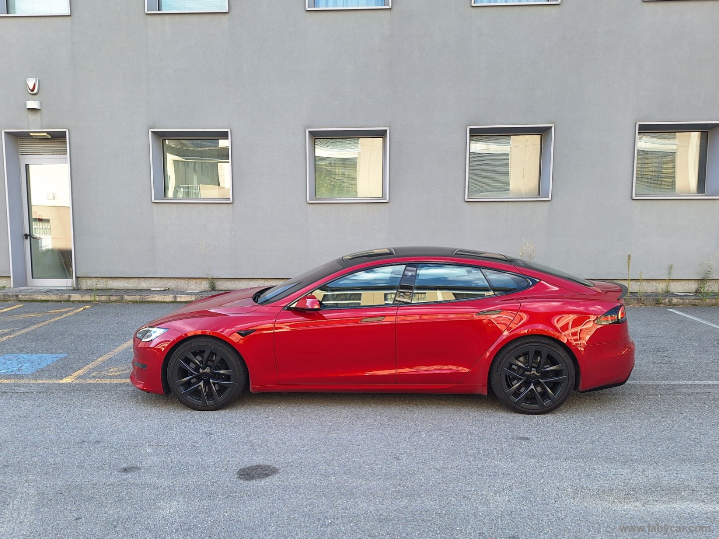 Model S Plaid 1020CV - immagine 4