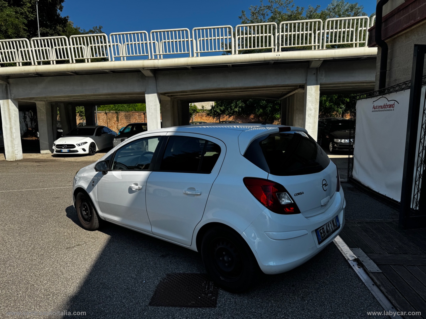 Corsa 1.2 80 CV 5p. GPL-TECH Edition - immagine 4