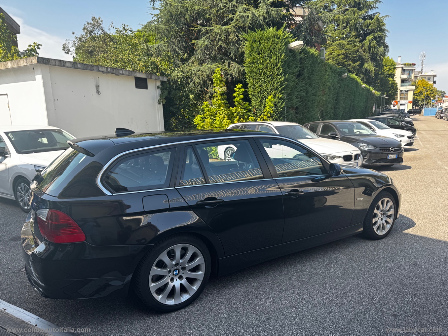 335d Touring Msport - immagine 4