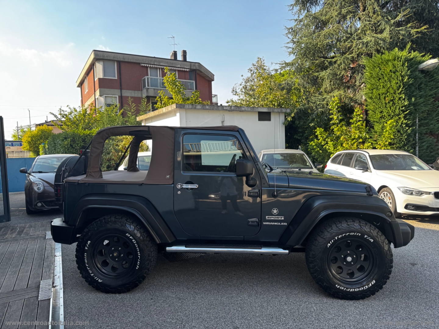 Wrangler 2.8 CRD Sport Auto - immagine 4