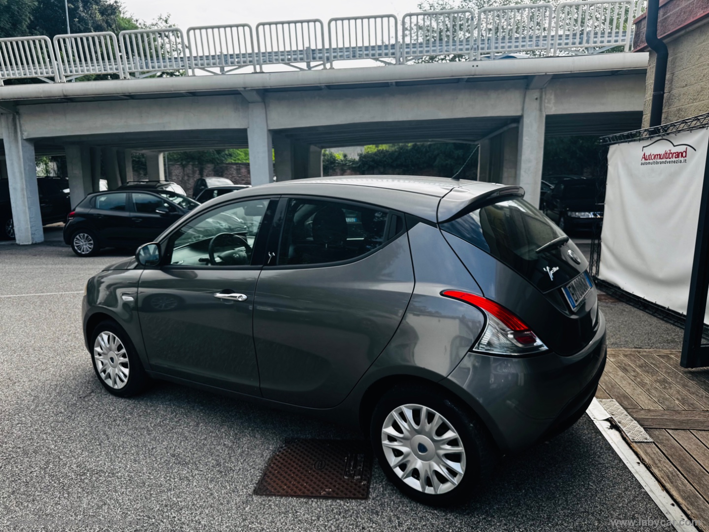 Ypsilon 1.2 69 CV 5p. S&S Platinum - immagine 4