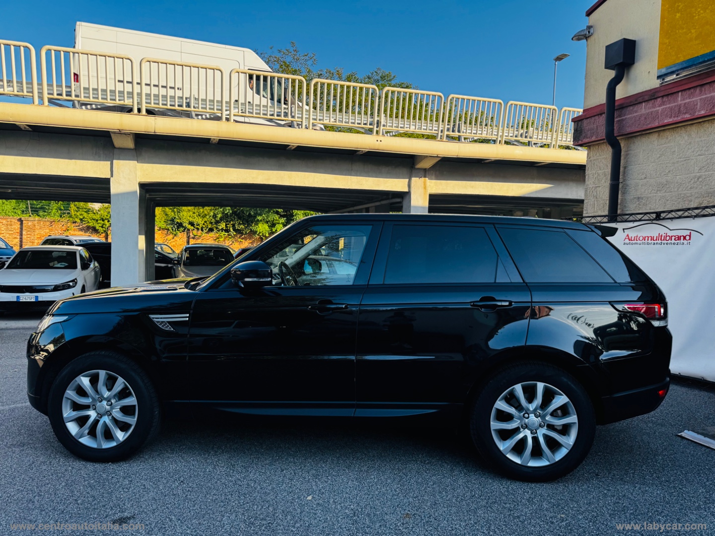 Range Rover Sport 3.0 TDV6 HSE Dynamic - immagine 4