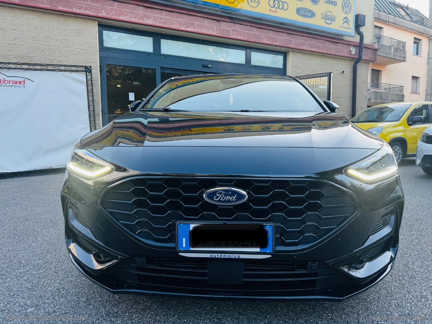 Focus 1.0 EcoBoost Hybrid 125CV 5p.ST LINE - immagine 4