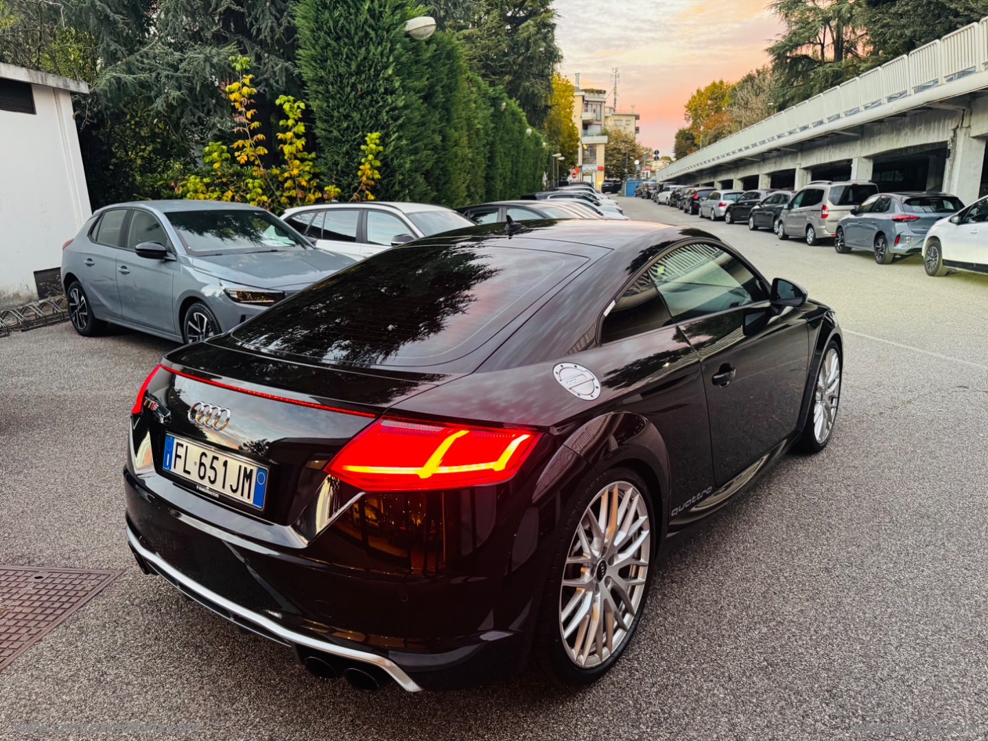 TTS Coupé 2.0 TFSI 310CV quattro S tr. - immagine 4