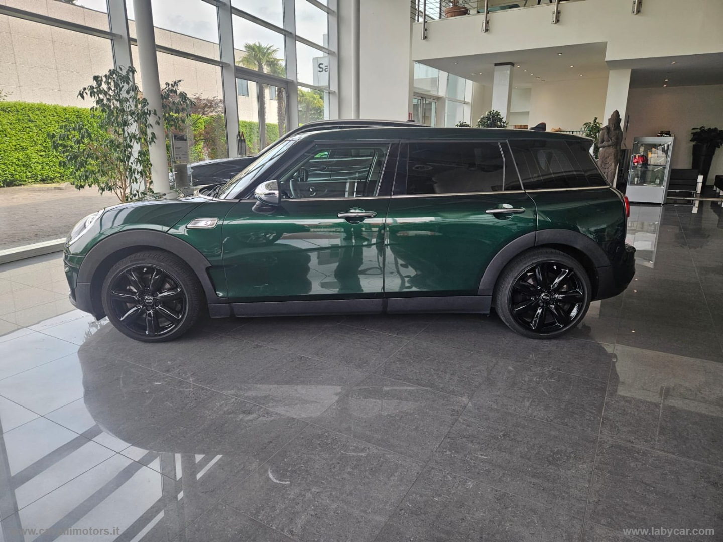 Mini Cooper SD Business Clubman Aut. - immagine 4