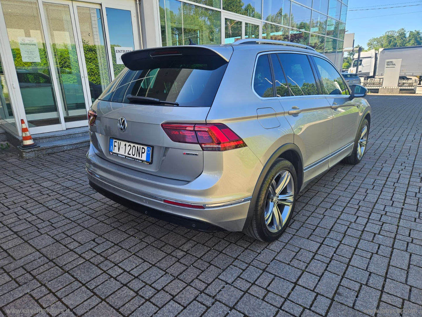Tiguan 2.0 TDI 150CV SCR DSG 4MOT.R-Line - immagine 4