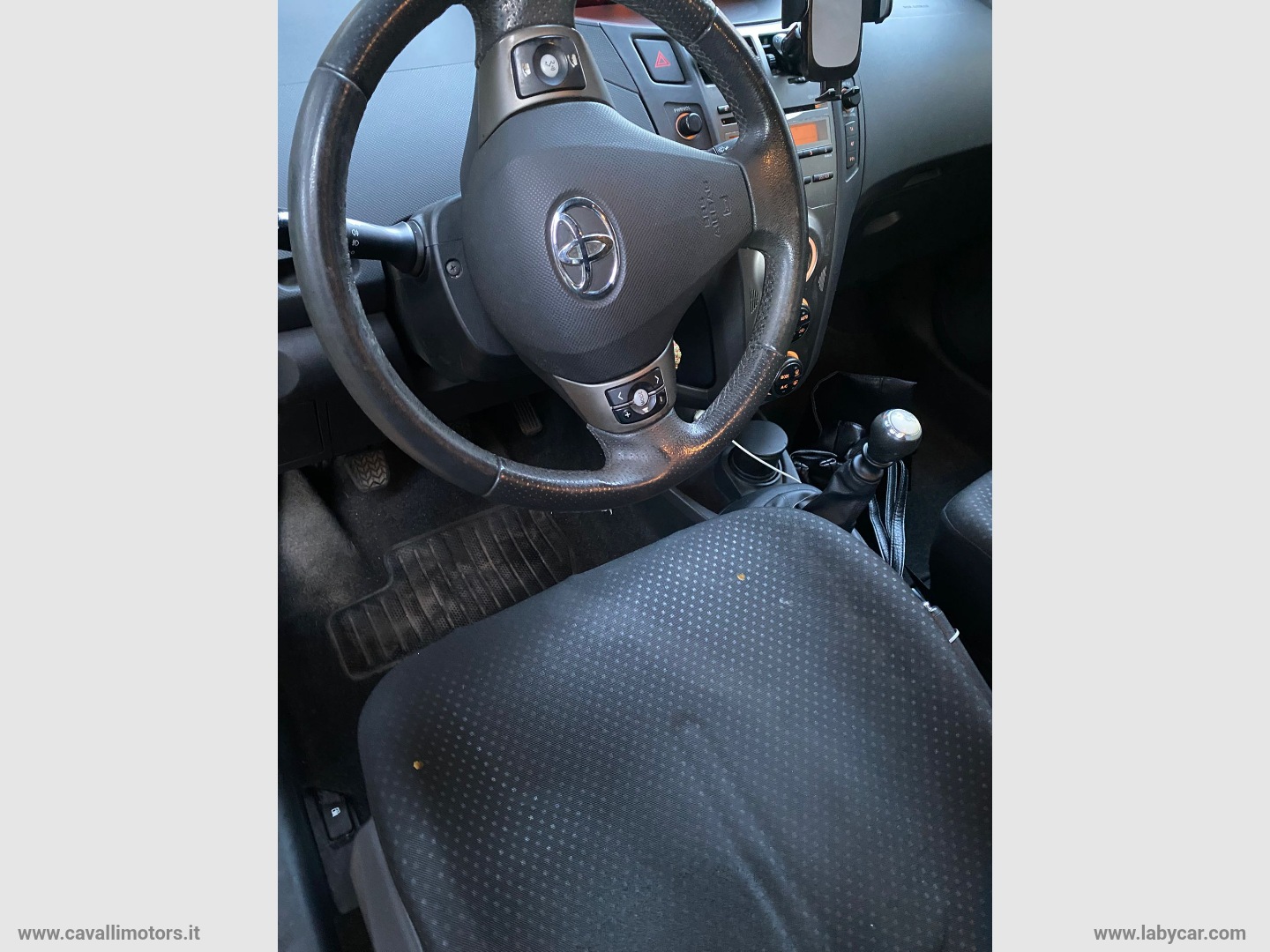 Yaris 1.3 5p. Sol - immagine 4
