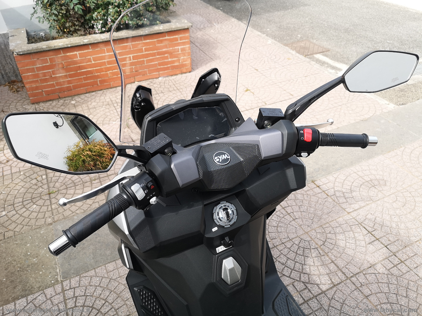 Joyride 300 E5+ RATE AUTO MOTO SCOOTER - immagine 4