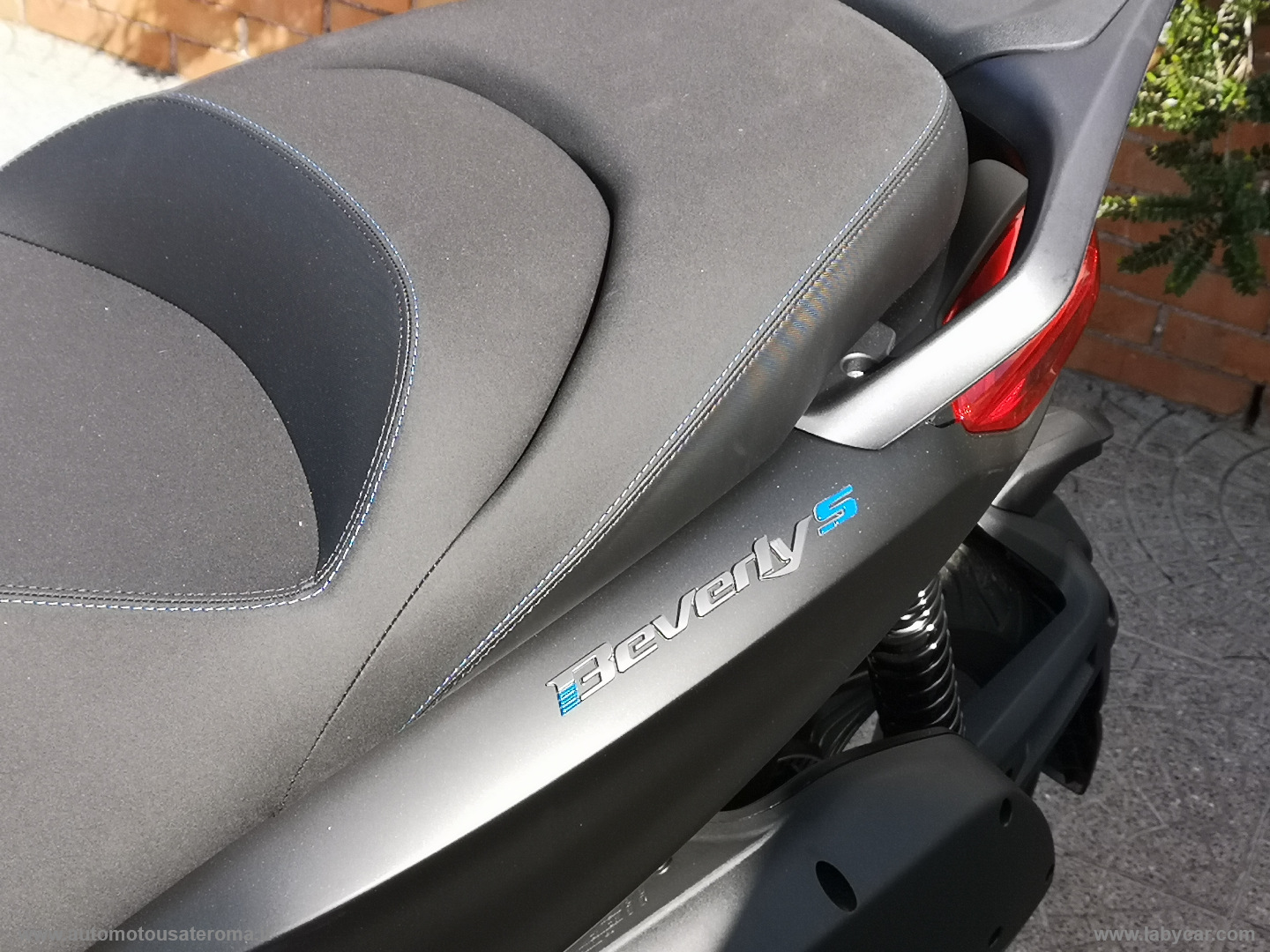 Beverly 310 / S RATE AUTO MOTO SCOOTER - immagine 4