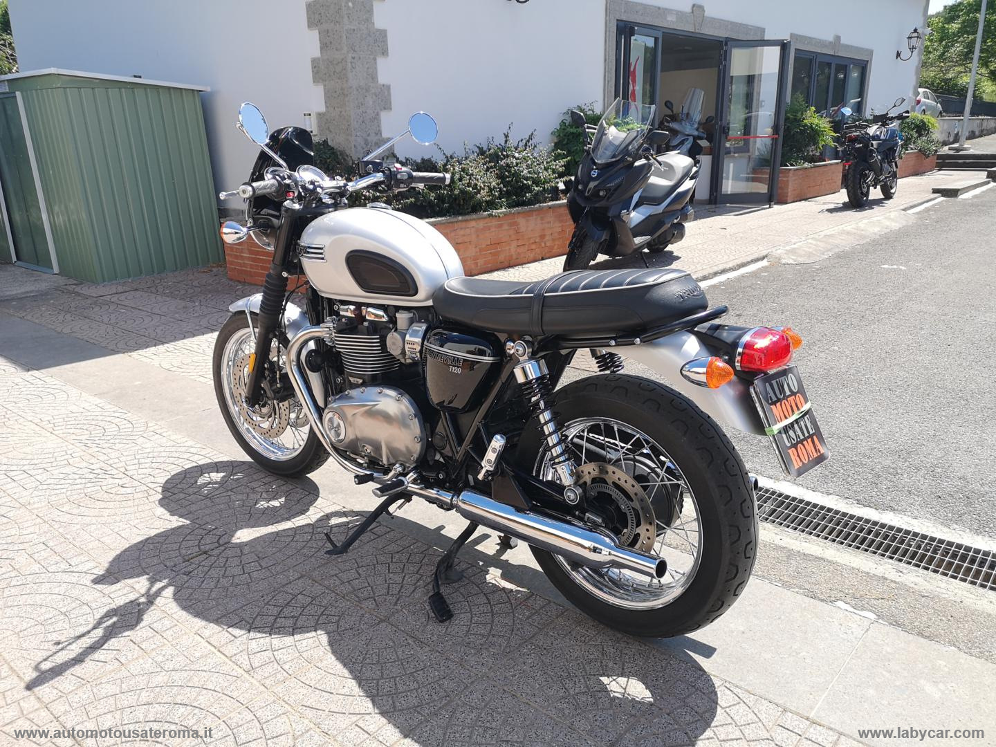 Bonneville T 120 PROMO WEB - immagine 4