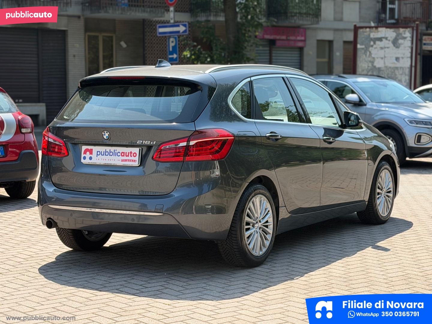 216d Active Tourer Luxury - immagine 4