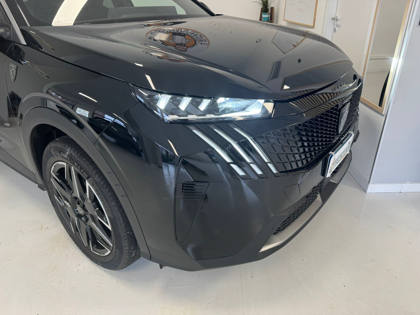 3008 Hybrid 145 e-DCS6 GT - immagine 4