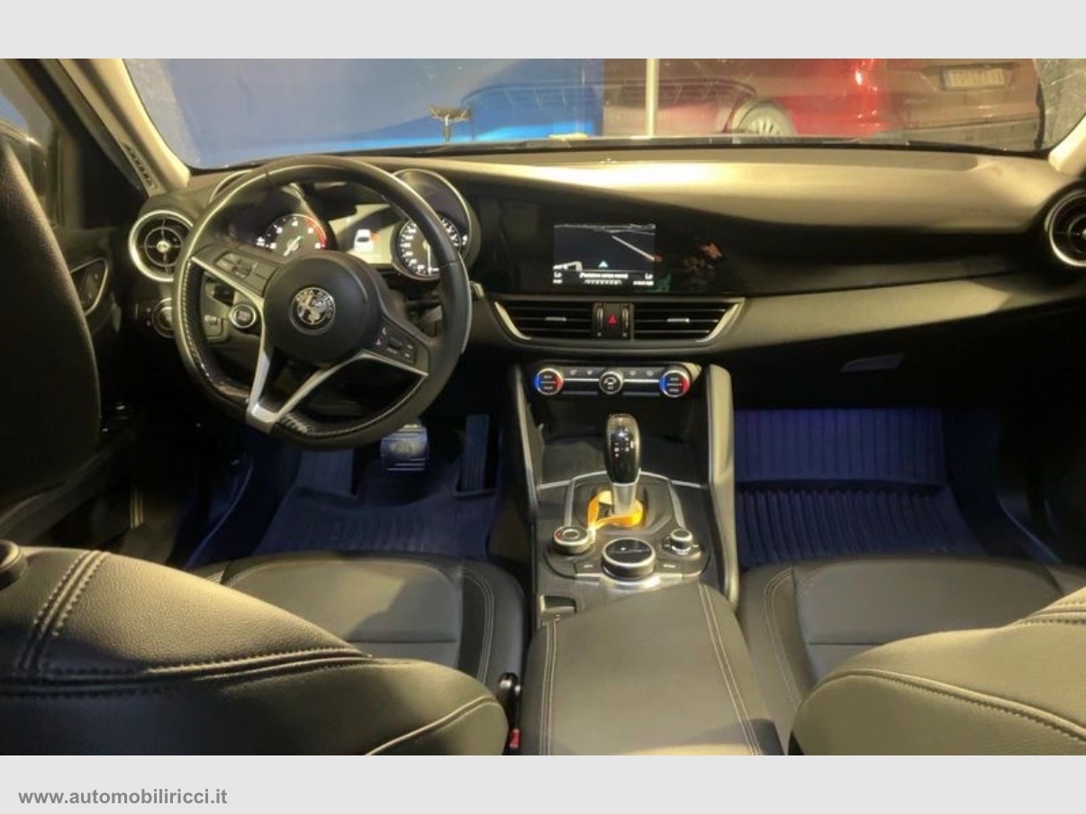 Giulia 2.2 TD 160 CV AT8 Super - immagine 4