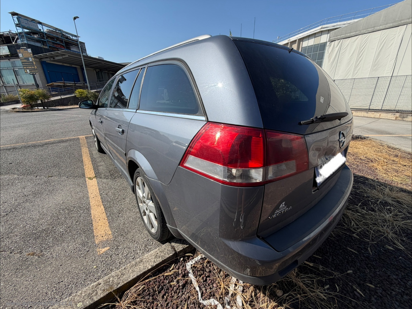 Vectra 1.9 16V CDTI 150 CV S.W. Elegance - immagine 4