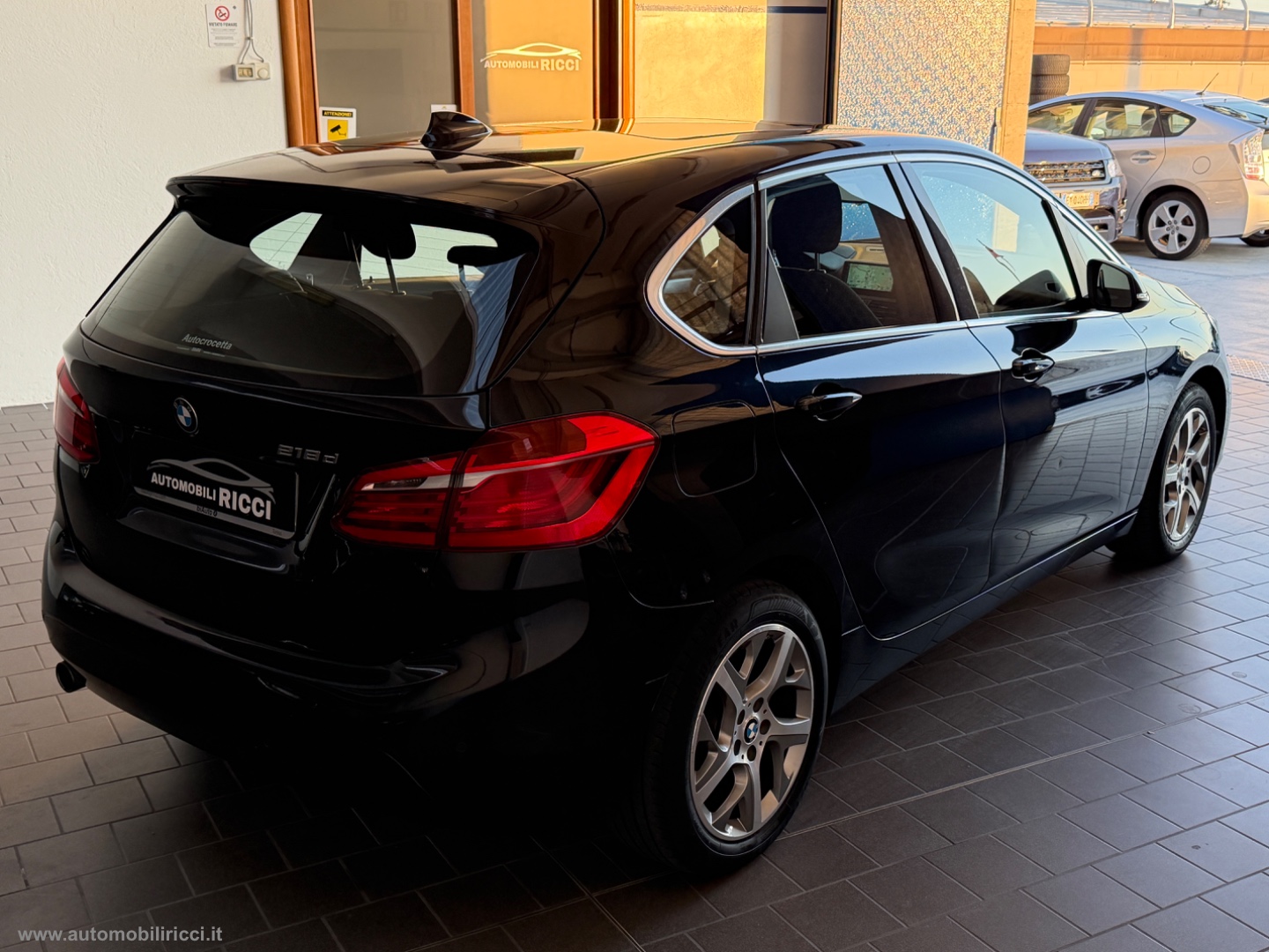 218d Active Tourer Advantage - immagine 4