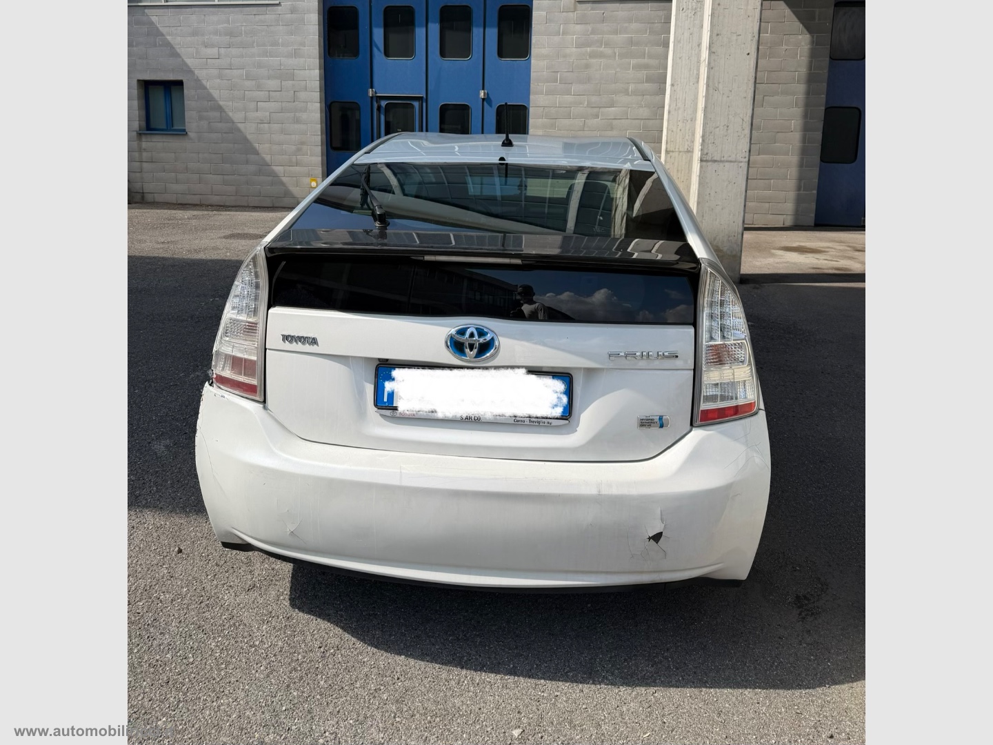 Prius 1.8 Active - immagine 4