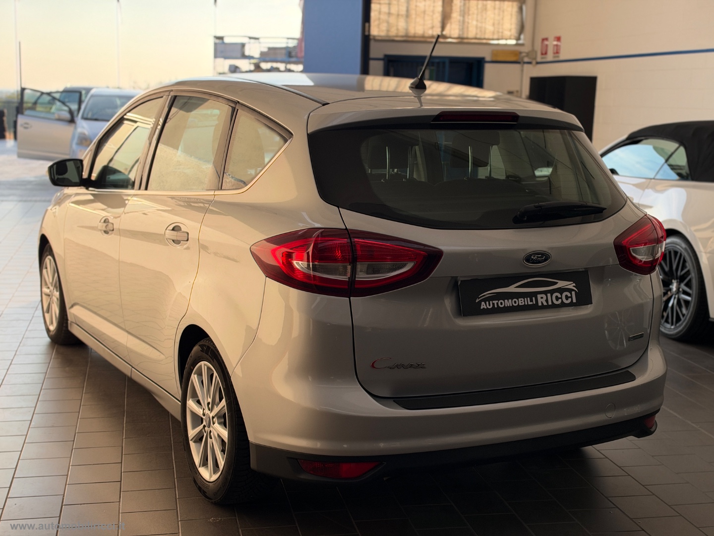 C-Max 1.0 EcoBoost 125 CV S&S Titanium - immagine 4
