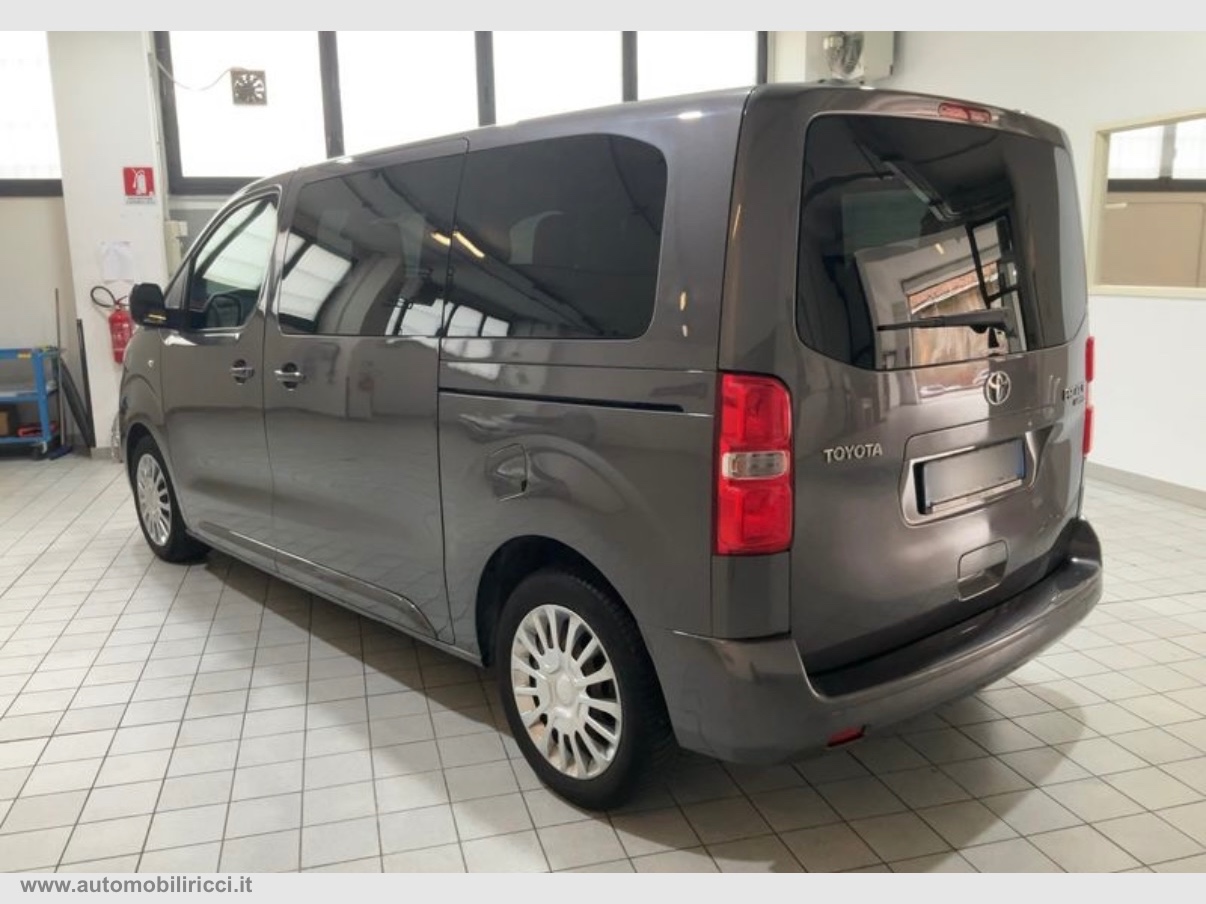 Proace Verso 2.0D 144 CV L1 D Lounge 9 POSTI - immagine 4
